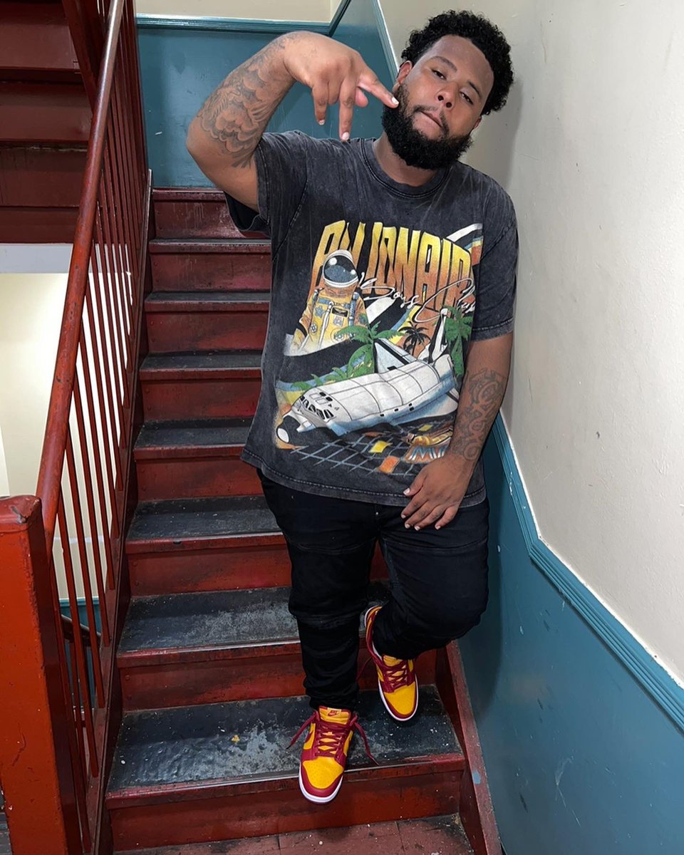 ChopoRealz's tweet photo. Living for the one that ain’t living ⚡️📍 https://t.co/apEDg2PELp