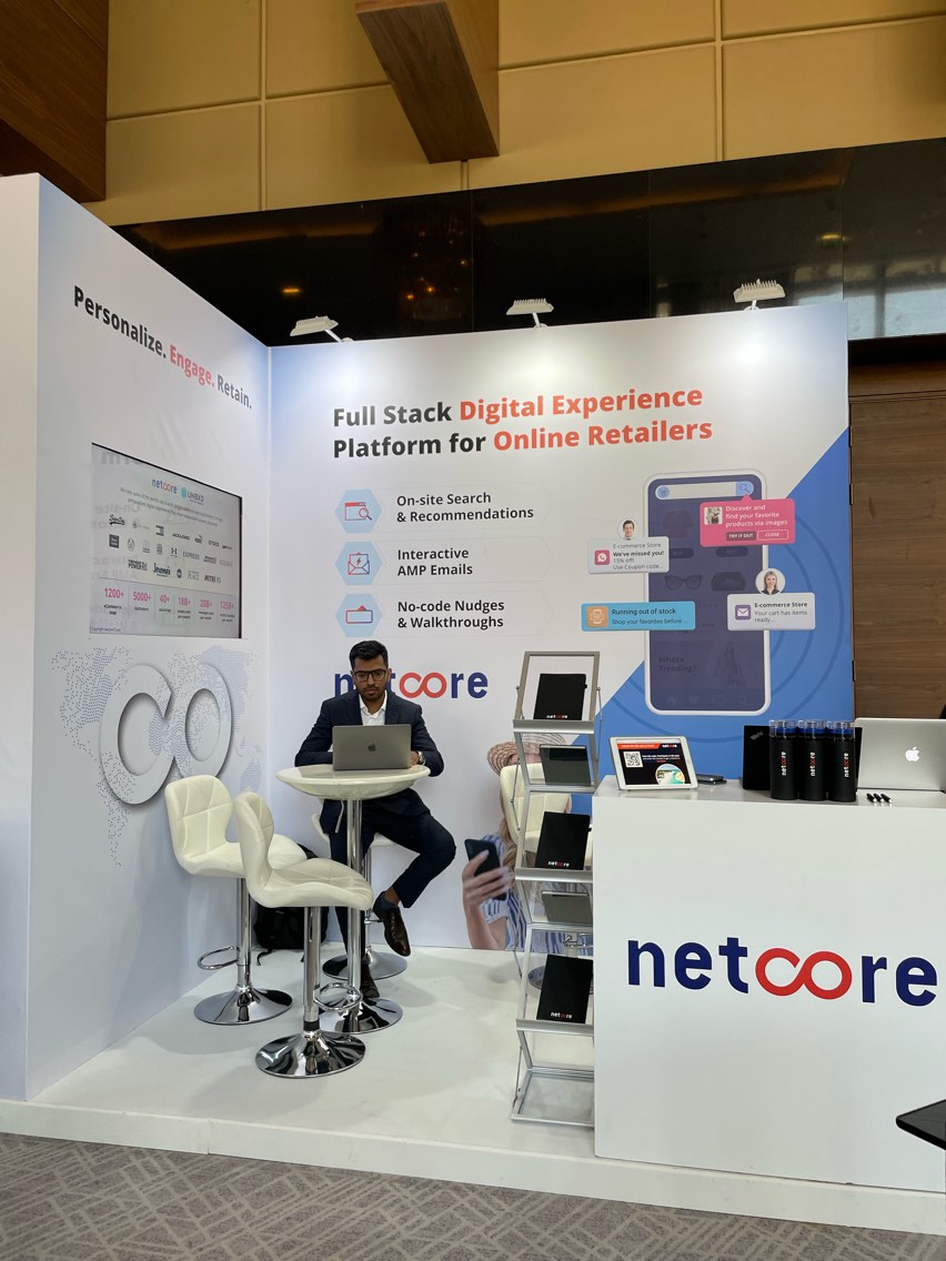 netcore_cloud's tweet photo. Insights of #day1 at @MartechVibe Fest!✨
Mayank Tomar, Head - Product Evangelist for Overseas Market at Netcore Cloud, shares his views and insights on 3 Secrets to Win Customers for Life during the #Vibe #Martech Fest.
👋Drop by Booth #20 and say hello to us!
#VMFME #Dubai https://t.co/wj8snQJcqO