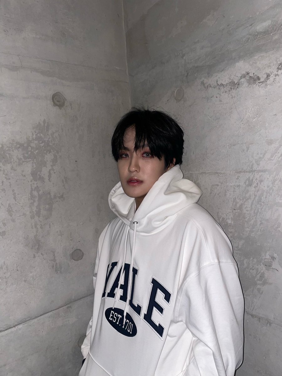 TheKingDom_GF's tweet photo. [LOUIS👑]

감기 조심하세요🤧💛

#KINGDOM #킹덤 #LOUIS #루이 https://t.co/AlIESowjaM