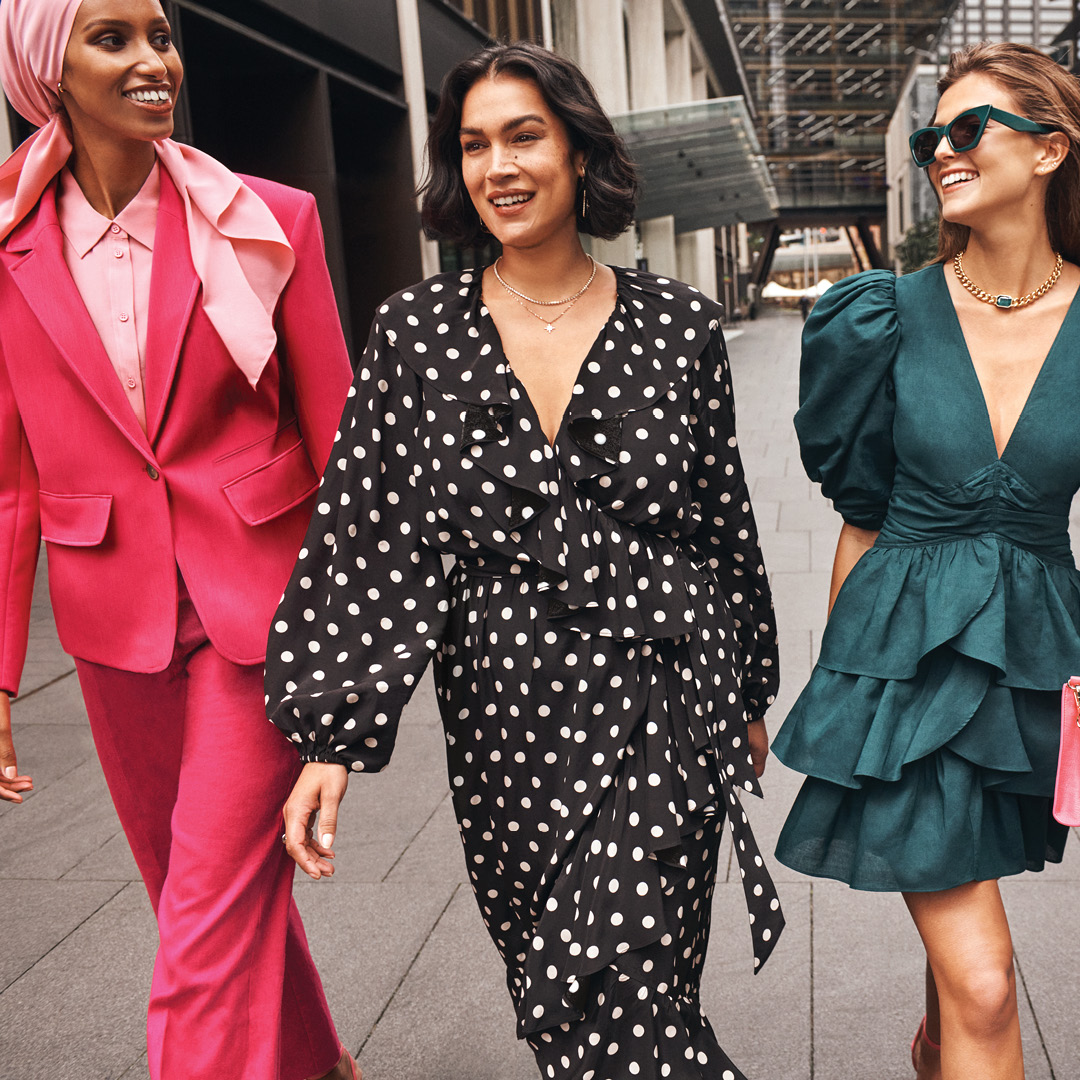 WOOLWORTHS_SA's tweet photo. NEW ARRIVALS. RENEW YOUR WARDROBE. Get swept away in the sculptural details and romantic spirit of a new season with Witchery's latest collection. #WitcheryStyle

Shop now: https://t.co/9KhJjFB8ZF https://t.co/Xls3VqzWkA