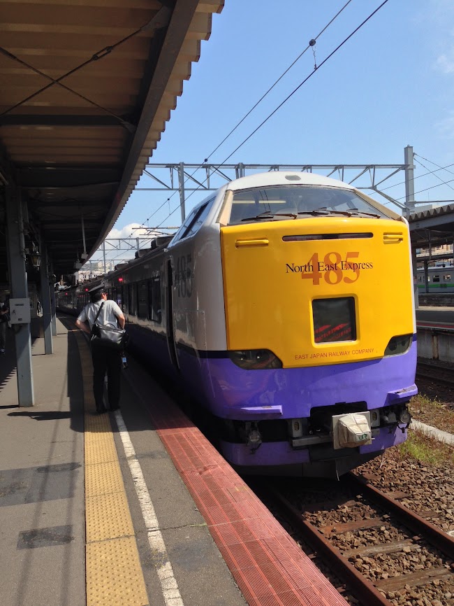 「何となく撮影したら後でもう出会えなくなってたやつ(鉄道関連が多い) 」|とくむのイラスト