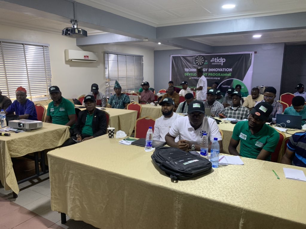 NigeriaComputer's tweet photo. Day 2 of the Technology Innovation Development Program #tidp22 https://t.co/faQh0n7Qhv