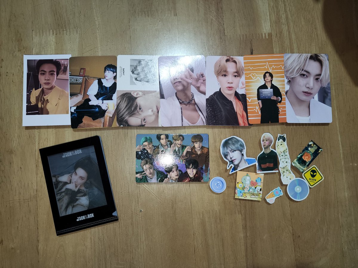 aleszaria's tweet photo. Hi @flowyyyys7 @_flowysyoonjin! Received the package yesterday. Apologies for the late feedback π
Thank you so much for reigniting the spark for me to complete the ans F set π₯° Thank you so much also for the secured packaging and for the bonggang freebies haha
#FlowysFeedback https://t.co/7ebqhfFiVO