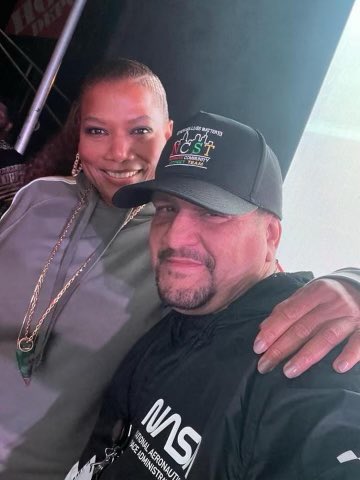 NCST_newark's tweet photo. We hope everyone got to enjoy some down time this weekend. Did you come out for #24HoursofPeace? Here’s Felix, our director of High Risk Intervention, with @IAMQUEENLATIFAH! #newark https://t.co/T6cR4WZjyc