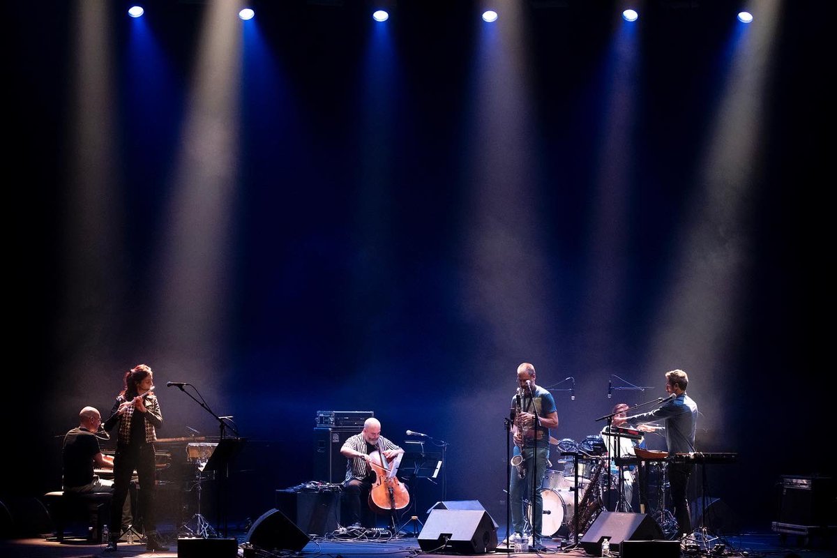 jazzalavillette's tweet photo. Double plateau d’exception dimanche dernier : Chassol &amp; Jocelyn Miennel / Asynchrone 🥳

📷
© joachimbertrandphotography

@la_villette @philharmoniedeparis
#Jazzalavillette22 #JazzFestival #JazzIsNotDead https://t.co/vRHQphGF5H