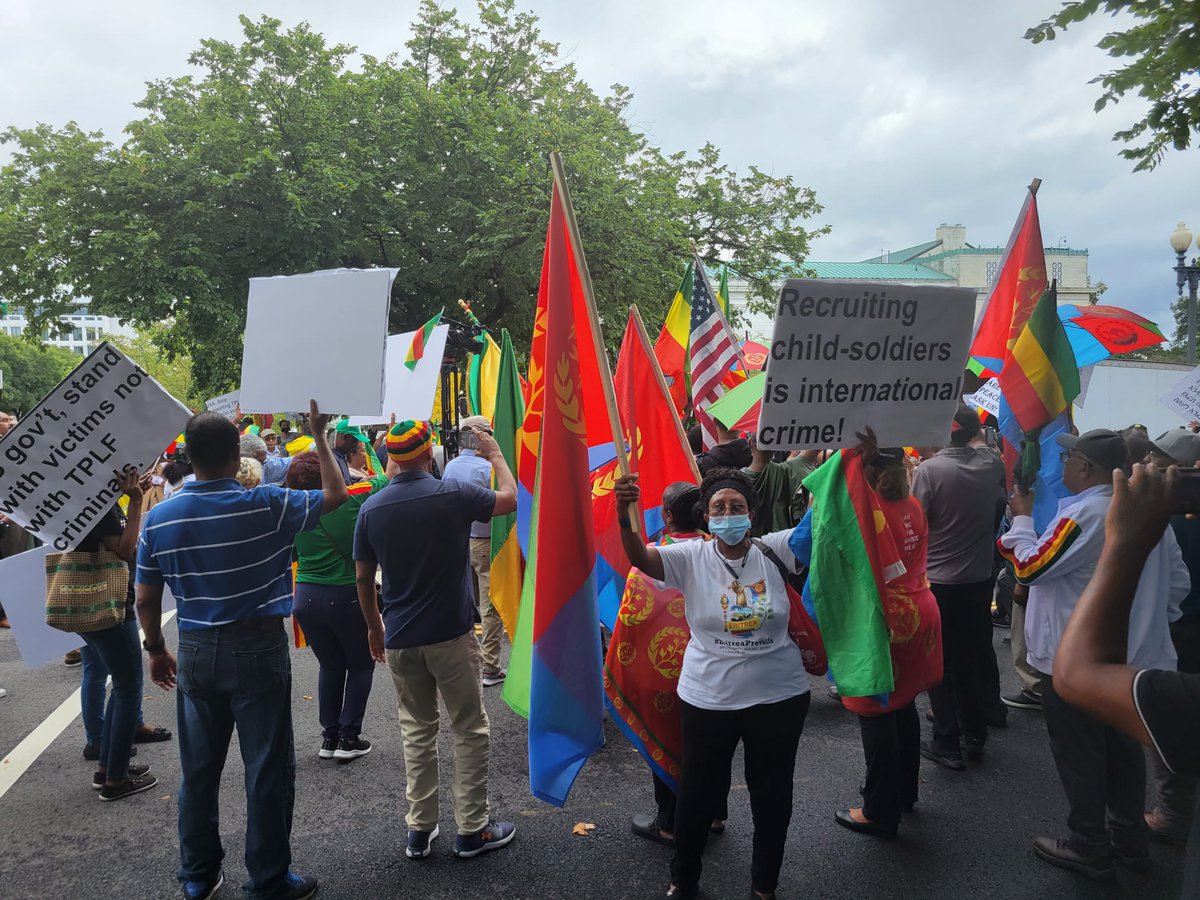 GazettePlusET's tweet photo. #American Ethiopian Community urging the US Gov’t to condemn #TPLF’s renewed attack on Ethiopian violating humanitarian truce. Community requests @USStateDepartm2  to pressure #TPLF to lay down arms, resort to #AU-led peace talks. https://t.co/esi6Sqn5Dg