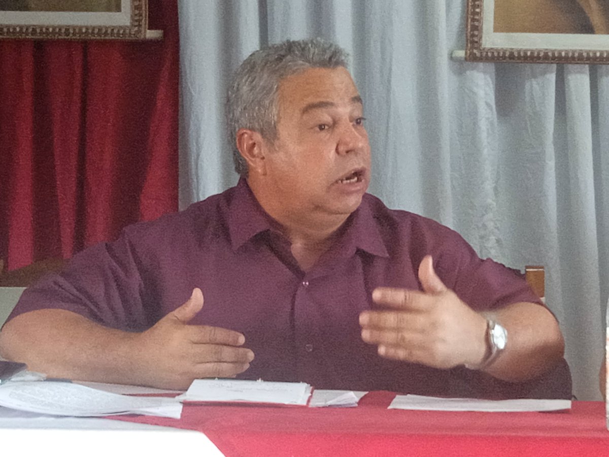 yenanda74's tweet photo. #PinardelRío @UlisesGuilarte  🗣️pese al complejo escenario económico, es la falta de creatividad un freno al desarrollo, es imprescindible dar seguimiento a los nuevos actores económicos y a las oportunidades que se ofrecen desde ellos para la creación de empleos @CubaCentral https://t.co/evJ1EeV48o
