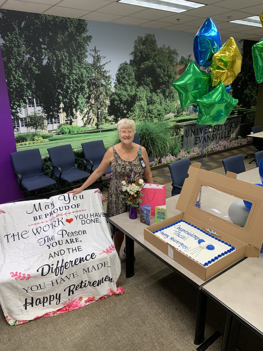 EvvCollections's tweet photo. Congratulations, Tracie!! You were such an asset to the company and will truly be missed. Your customers loved you and your colleagues as well. We wish you the best and hope you have a happy retirement. You made it!! #LifeAfterATT #ThatEvvLife @solomon_darla @duncan_andy3 https://t.co/2z0ygA9eI7