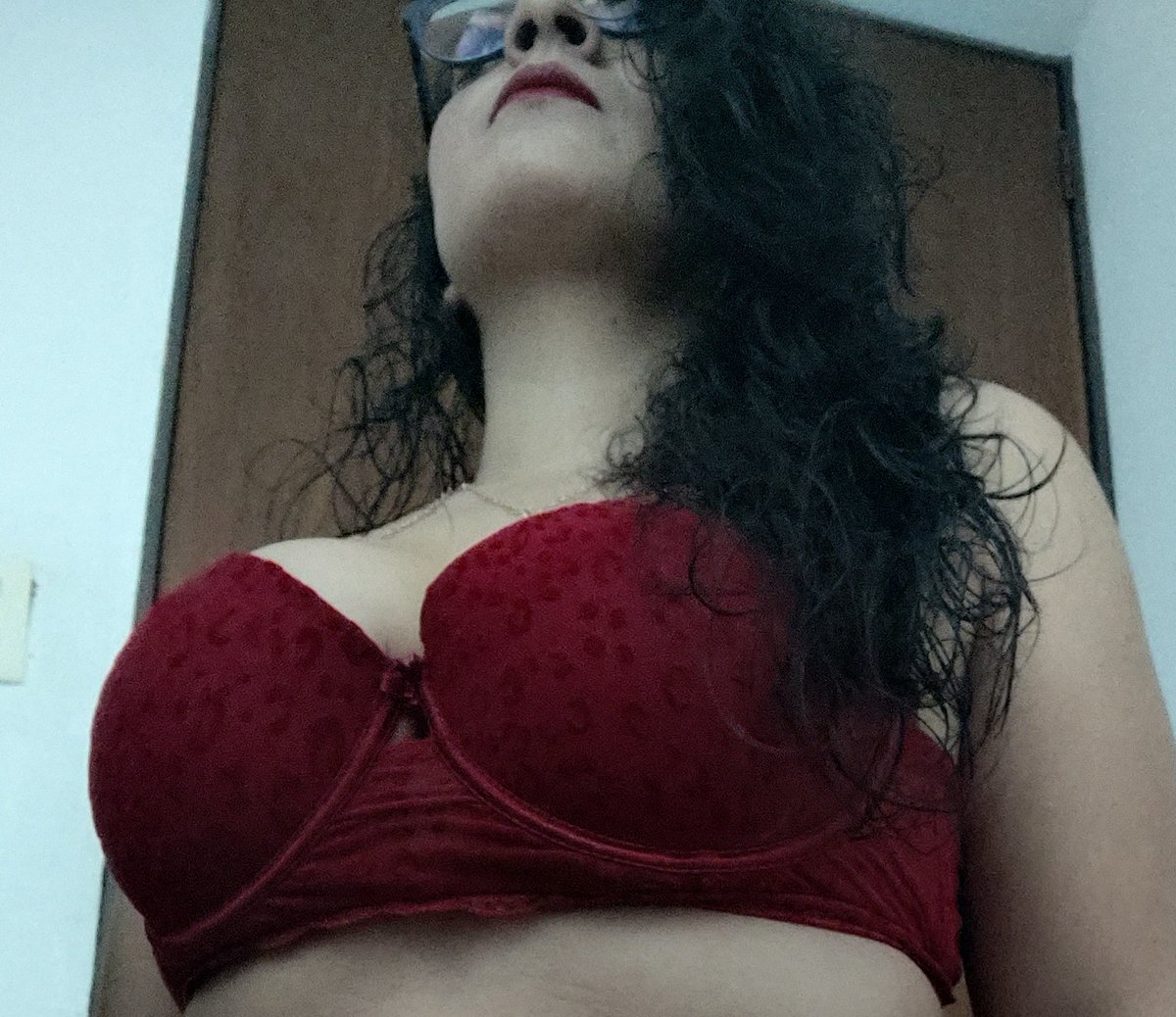 YazCastaeda1's tweet photo. https://t.co/KYvGetUxnk Hola holaaaaaa buenos días 🔥🔥🔥#fotografia #curvy #model #onlyfans #latina #sexy #lenceria #traveling #viajes #LUNC https://t.co/N10drOZiq5