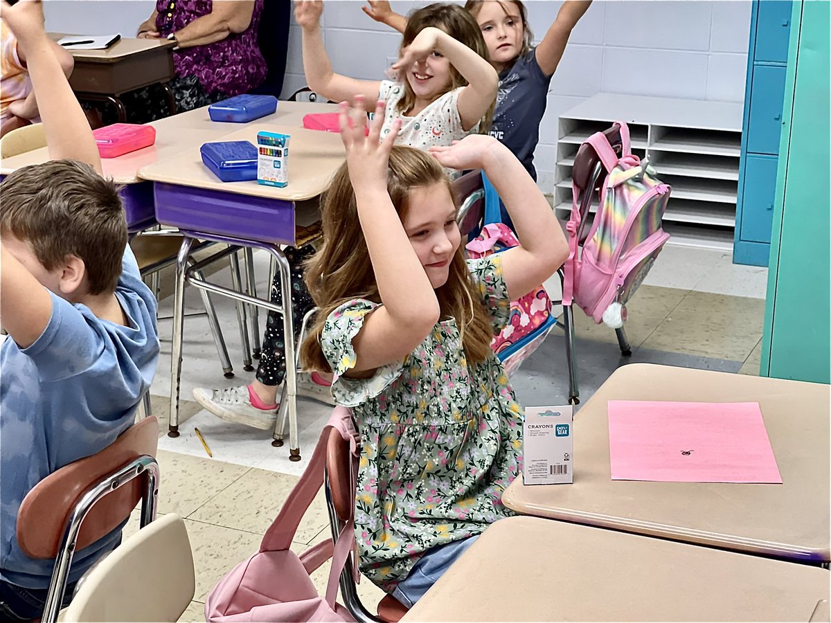 tkonz's tweet photo. 🎉 Today is the day…welcome back Buckhorn School & Robinson Elementary students! Both schools are being housed in the former A.B. Combs building due to floodwaters that damaged their facilities in July. #ABCombs #BuckhornSchool #RobinsonElementary #PerryCountySchools #KyEd https://t.co/gFAL3z5Ouh