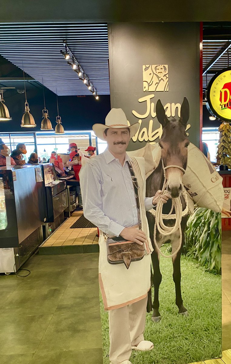 orracle's tweet photo. Juan Valdez served me a really good cappuccino this morning in El Dorado Airport!#SATWBogota #satw #satw #satwColombia https://t.co/6YnJsl2ZtH