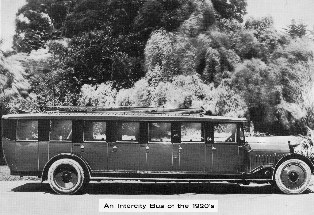 Clarke_Library's tweet photo. 🎵The wheels on the bus go round and round🎵 Check out this 1920s @Ford intercity bus. Smokers, ladies, please stick to the labeled compartments. #intercitybus #transportation #travel #ford https://t.co/LhftZdaP9y