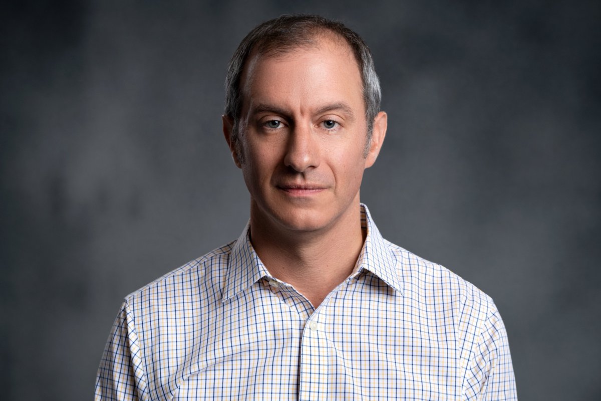 yrblanc's tweet photo. When was the last time you did a Branding assessment? 

The time is NOW for HEADSHOTS of your Board Members, Your CEO, Your Senior Executives and Employees.

#BlancPhotographie #executiveportraitphotographer #employeeheadshotphotographer #headshotphotographer #headshots https://t.co/IRw1taKElN