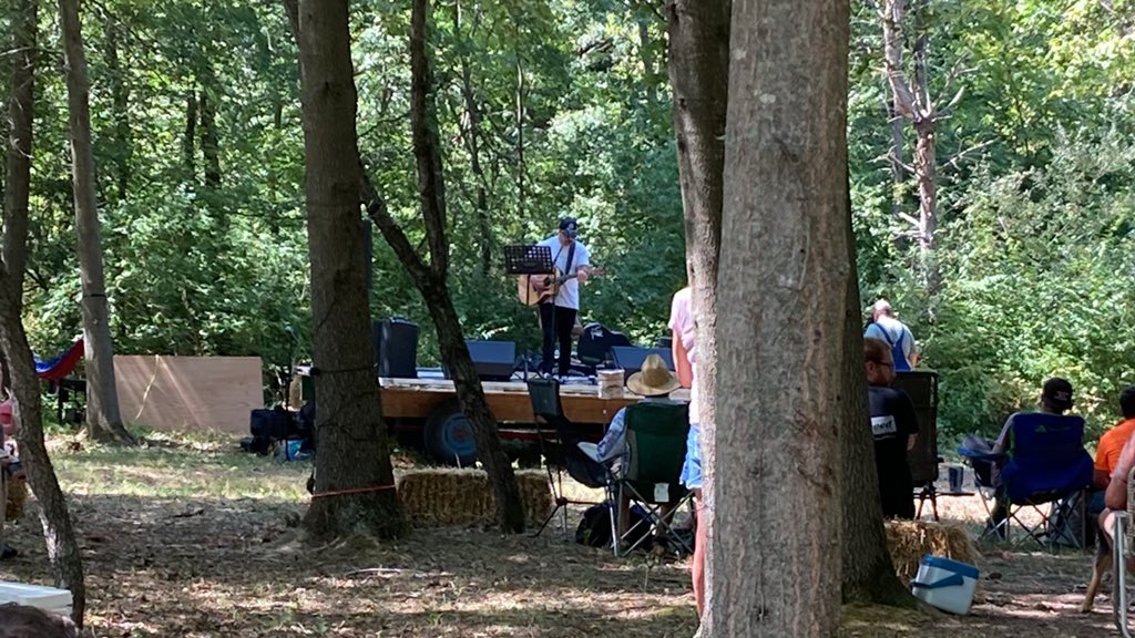 timber_fest's tweet photo. Trent Randall https://t.co/MXAe10MUWx