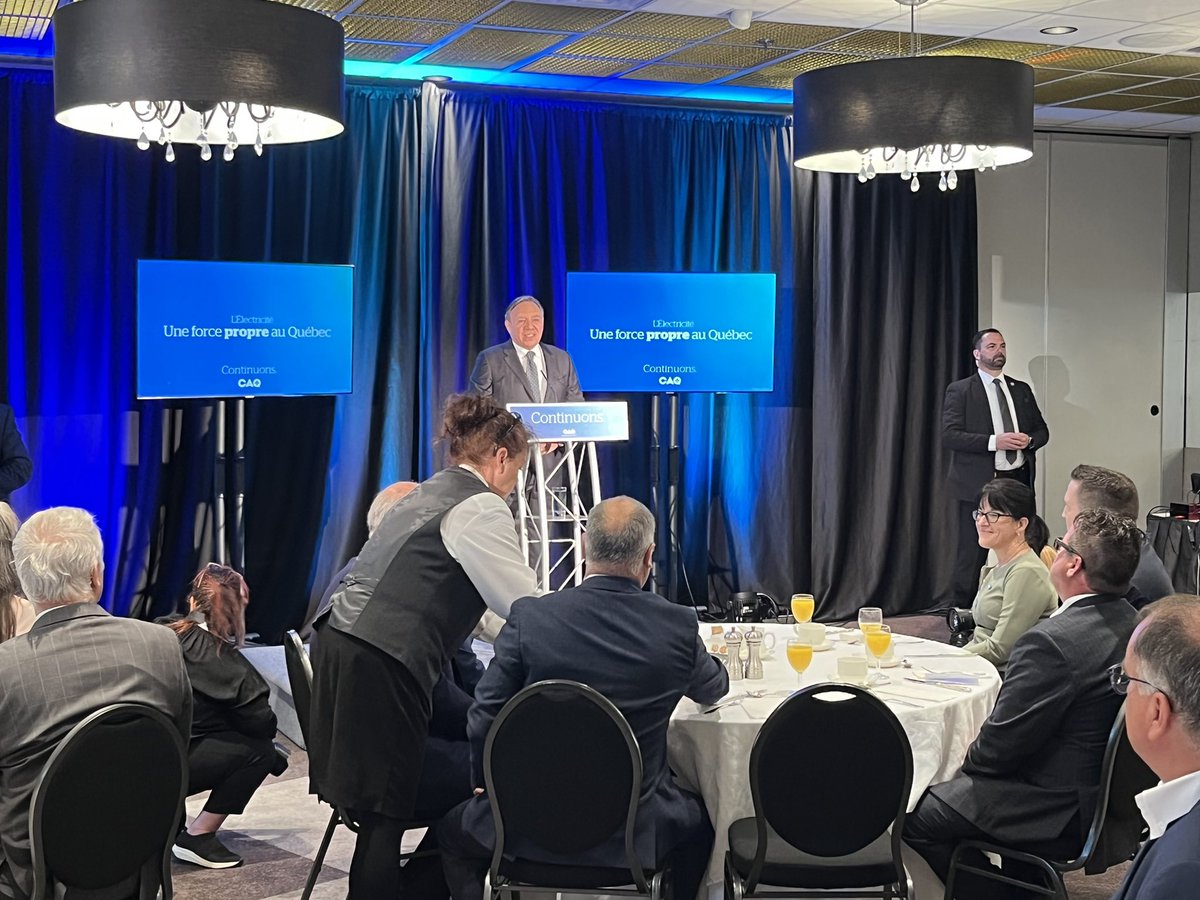 Le PM à Bécancour « On va devoir produire plus d’électricité dans les prochaines années. Il va nous manquer l’équivalent d’un demi Hydro-Québec ». <a href="/francoislegault/">François Legault</a> veut mettre le pied sur l’accélérateur pour construire des nouveaux barrages et + d’éoliens