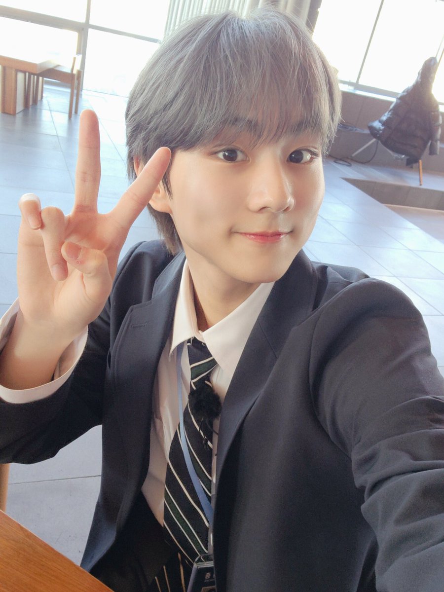 enhypenweverse's tweet photo. [ #정원’s Post ] 220906

#JUNGWON: Photos I found while organizing (my) gallery...!

(1/2)

@ENHYPEN_members @ENHYPEN #ENHYPEN #엔하이픈 https://t.co/GKr0bBbb8o
