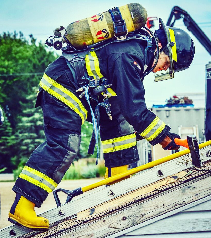 FirehouseTrain1's tweet photo. What are you doing on Saturday, October 1st?! π©βπ #RegisterforOFAIPrepnow
β¦
β¦
#technicalskills #firefightertesting #practicalsessions #careerprep #fergus https://t.co/Rn4CrpJ3mK