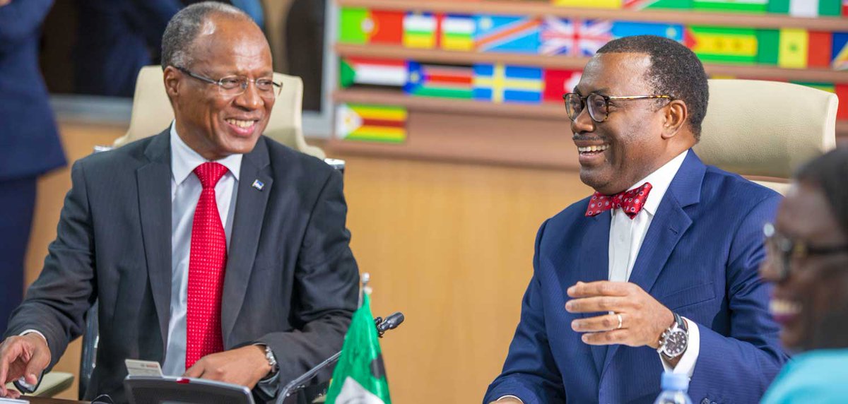 AfDB_Group's tweet photo. African Development Bank Group President @akin_adesina to inaugurate the upgraded bank-financed Port of Maio in #CaboVerde during a three-day visit to the island this week. #AfDBInCaboVerde

➡️ https://t.co/r8bqeQCyd2 https://t.co/kfT0gAurkz