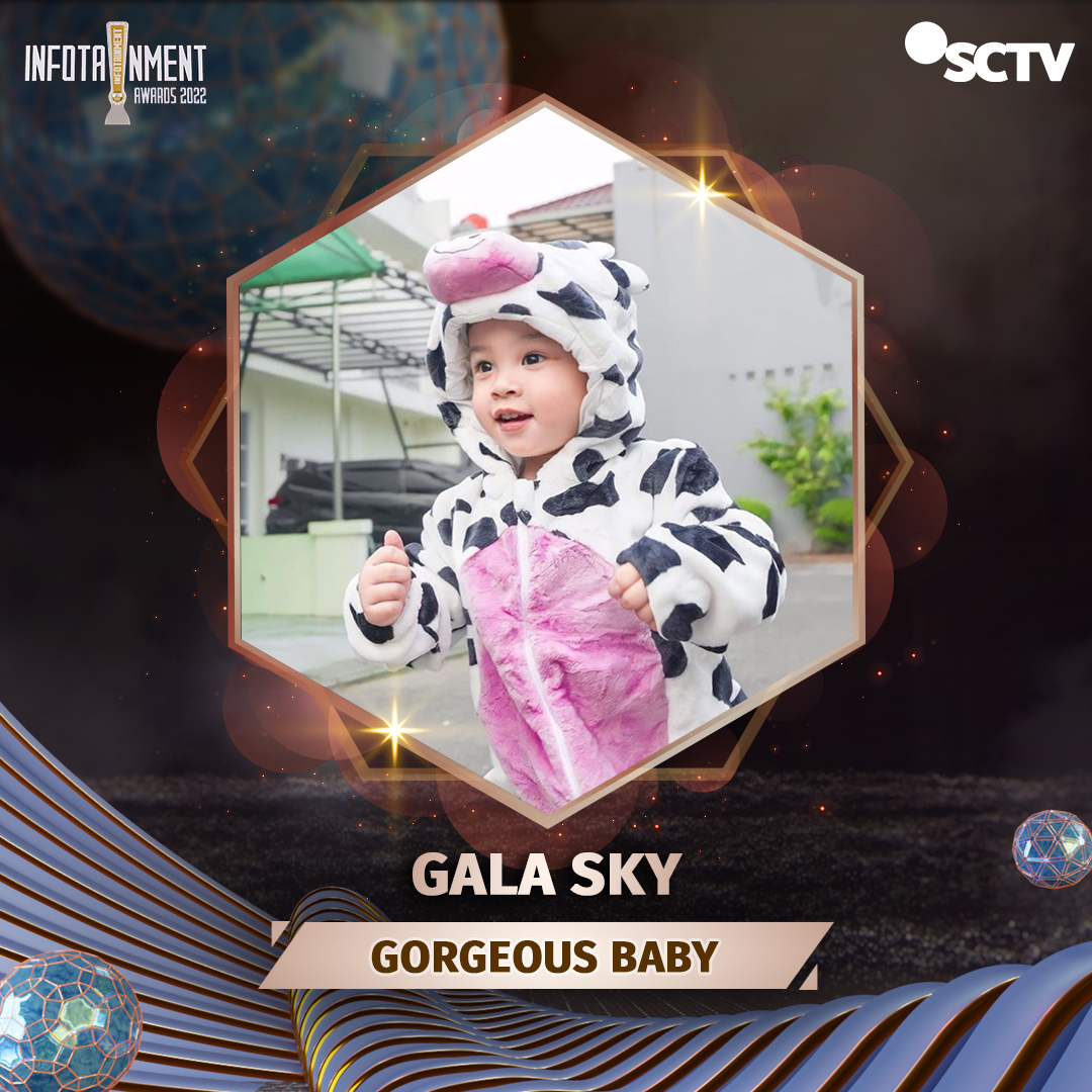 Dukung Gala Sky untuk memenangkan Kategori GORGEOUS BABY di Twitter dengan cara like foto berikut! Cek syarat &amp; ketentuan di slide berikutnya, ya! 

#IAF #InfotainmentAwards2022 #SCTVSpesial #IA2022Gala