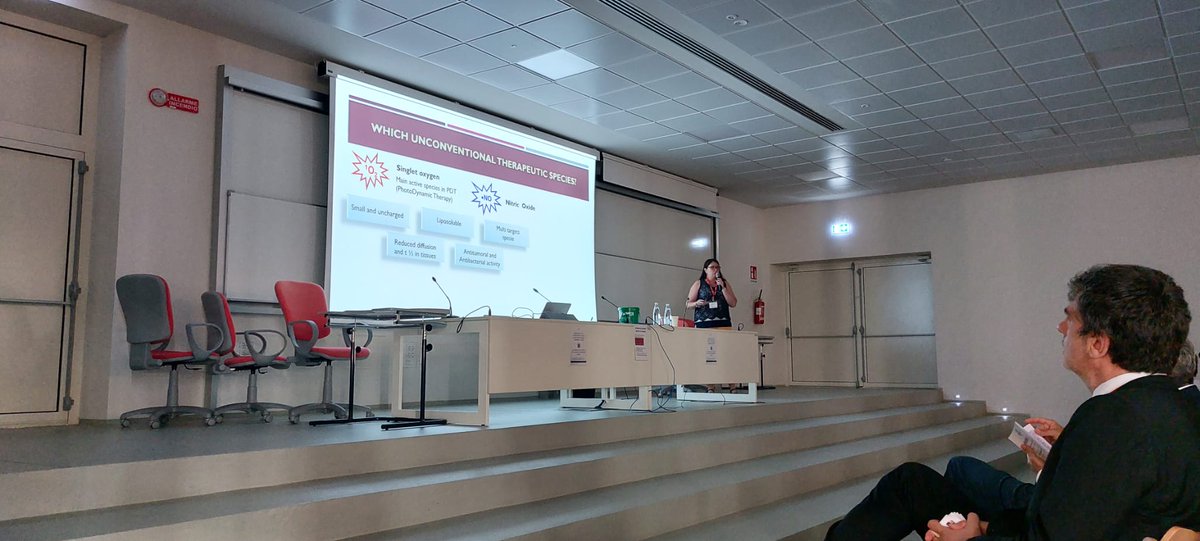 XLIX Congresso Nazionale di Chimica Inorganica (@inorg2023) on Twitter photo <a href="/AuroreFraix/">Fraix Aurore</a> is now on stage for the first Keynote Lecture, entitled "Photoactivatable release of unconventional therapeutic agents" <a href="/AuroreFraix/">Fraix Aurore</a> is now on stage for the first Keynote Lecture, entitled "Photoactivatable release of unconventional therapeutic agents"