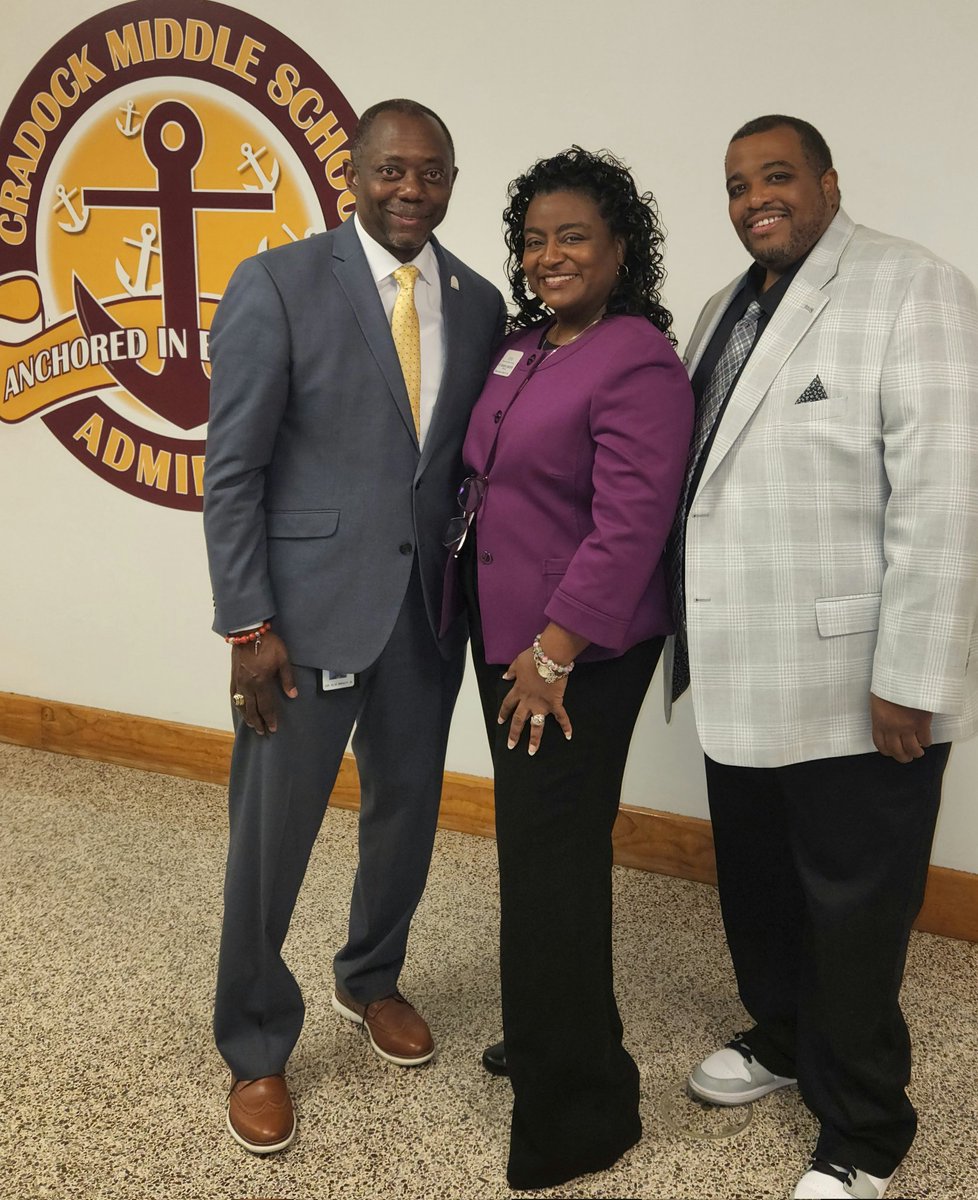 Dr. R. Sanderlin (@sand120513) on Twitter photo Schoolboard Chair Dr. <a href="/cardellpatillo/">Dr. Cardell Patillo, Jr.</a> and Superintendent, Dr.<a href="/ebracyPPS/">Dr. Elie Bracy III</a> share First Day of School greetings to Cradock Middle School..<a href="/CradockMS/">Cradock Middle School</a> <a href="/PortsVASchools/">Portsmouth Schools</a> #Ppsshines #YRPShines22. <a href="/cityofPortsVA/">City of Portsmouth</a> Schoolboard Chair Dr. <a href="/cardellpatillo/">Dr. Cardell Patillo, Jr.</a> and Superintendent, Dr.<a href="/ebracyPPS/">Dr. Elie Bracy III</a> share First Day of School greetings to Cradock Middle School..<a href="/CradockMS/">Cradock Middle School</a> <a href="/PortsVASchools/">Portsmouth Schools</a> #Ppsshines #YRPShines22. <a href="/cityofPortsVA/">City of Portsmouth</a>
