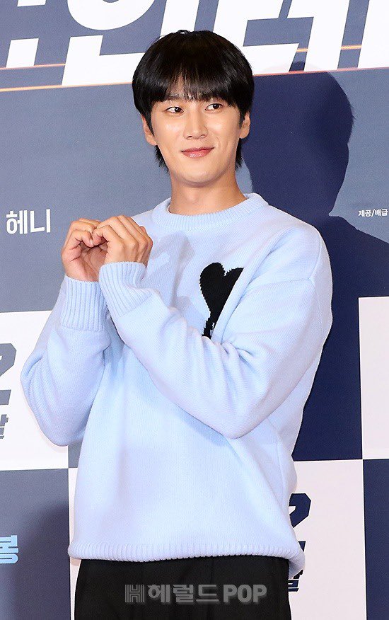 Sahamongkolfilm's tweet photo. โอนารา, อียอนฮี, อันโบฮยอน, อีมินจอง และอีกมากมาย

ความสนุกเตรียมส่งตรงถึงเมืองไทย 13 ต.ค. นี้ ในโรงภาพยนตร์

#OhNara #LeeYeonHee #AhnBohyun #LeeMinjung #HaJiwon https://t.co/oZzM2X5CuT