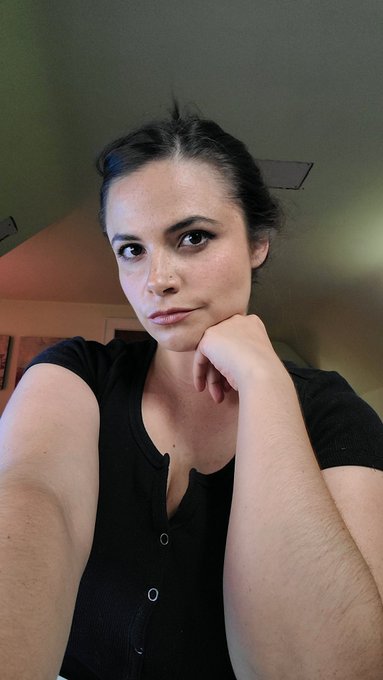 You're my worker bee and I'm your Queen.  Get to work 🐝 https://t.co/Okp6CyjKHb<a href="/tag/latex"class="tags"><span>#latex</span></a><a href="/tag/mistress"class="tags"><span>#mistress</span></a><a href="/tag/findomme"class="tags"><span>#findomme</span></a><a href="/tag/rtgames"class="tags"><span>#rtgames</span></a>