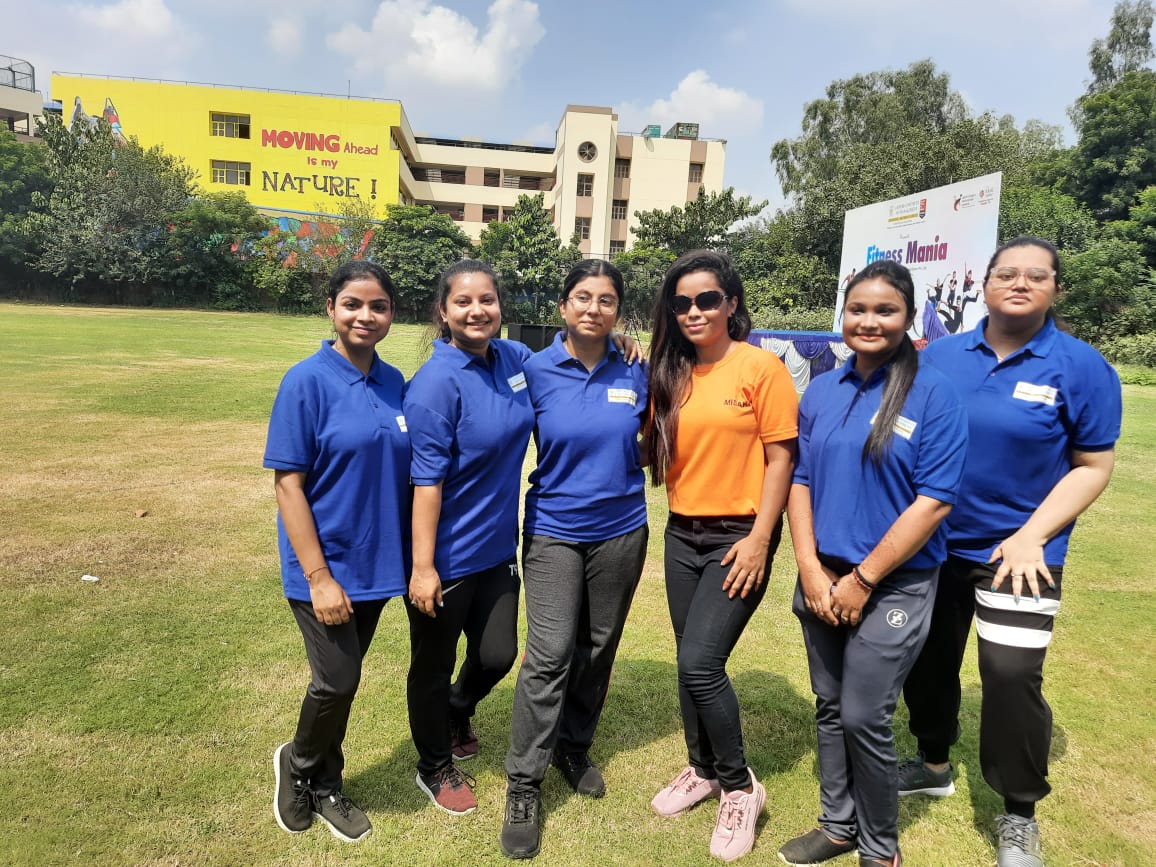 itschhayahere's tweet photo. Day-6 of pre induction programme at the house of @JaipuriaMBA , conducted #fitness #mania (#zumba) session for 2022-24 batch by MISAKI FITNESS &amp; DANCE. 
Vibes are so energetic.
#jaipurians https://t.co/e8FqG0njzg
