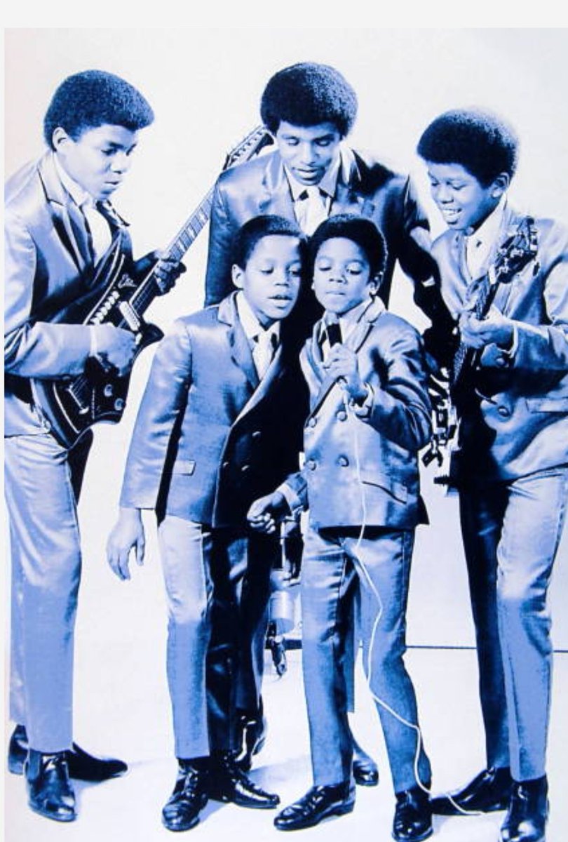 kathy10361747's tweet photo. #WaybackTuesday
#MichaelJackson
#Jackson5 https://t.co/s1wnTlzhA0