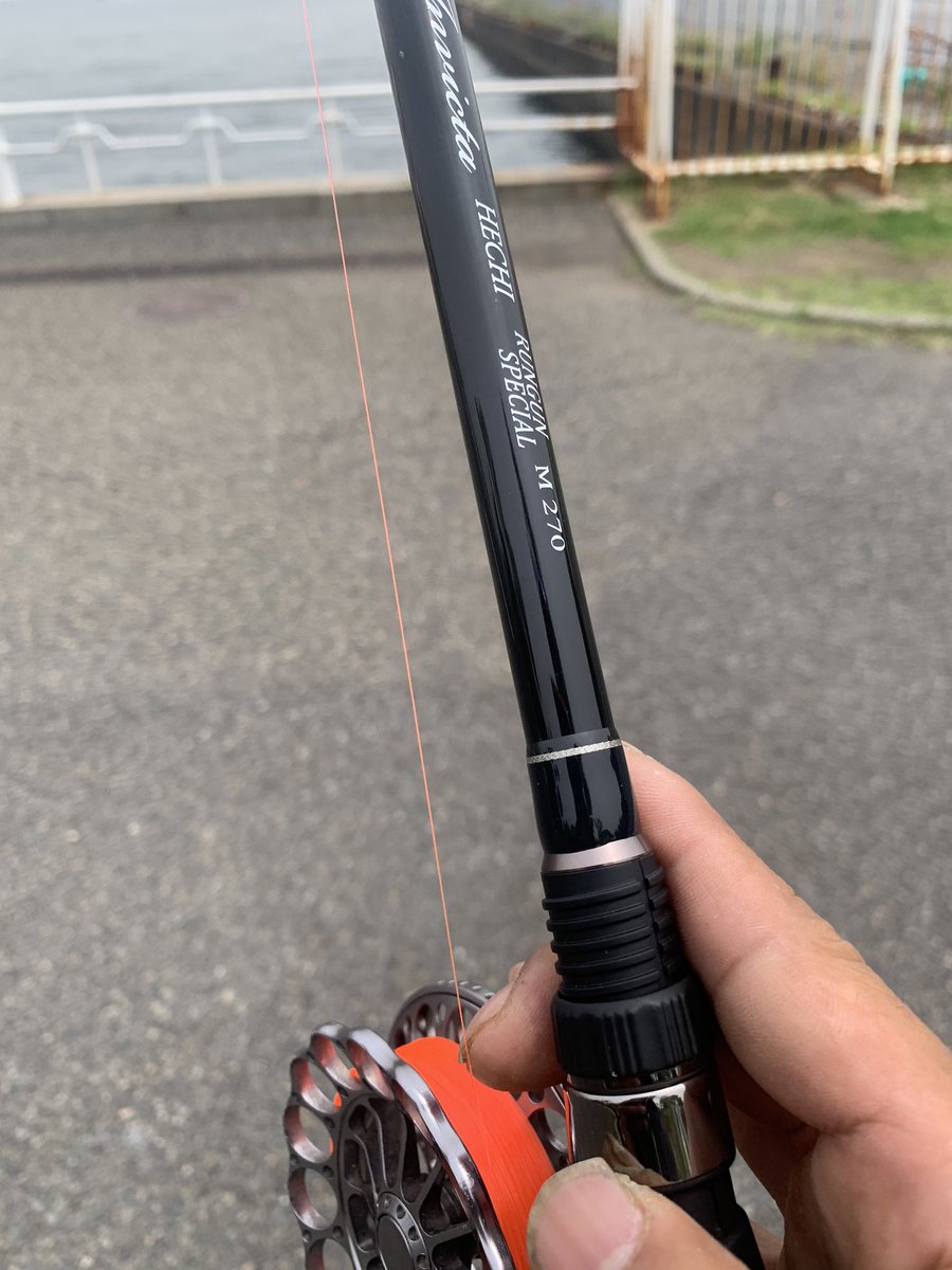 1109tantan's tweet image. 私の不注意で竿盗まれました。
お腹痛くなり竿畳まず置いといて
5分前後の出来事でした。
買ったばかりの2本目でした。
盗まれた事もそうですし
マイホームってのがショックです。
もう電車の時間がなく周り探す
余裕もなかったです。
もう出て来ないだろうか。
#MM #ｲﾝｳﾞｨｸﾀ