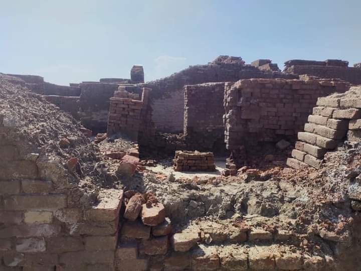 KareemChanna83's tweet photo. اسان پنهنجي تاريخ کانسواءِ ڪجھ به ناهيون. تاريخ ۽ ثقافت جي علامتن جون ميسارجڻ مطلب اسان جي سڃاڻپ ميسارجڻ.
#SaveHistory
#SaveCivilisation
#SaveMohenJoDaro
#SaveSindh
@BBhuttoZardari @AseefaBZ
@BakhtawarBZ
@CM_Sindh https://t.co/38aJHlpbXO