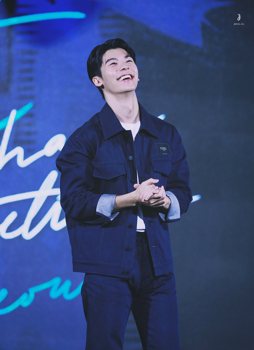 220904 #허광한 팬미팅 Present in Seoul 
#許光漢 #许光汉 #GregHsu #HsuGregHan

하늘 아래 같은 사진 없다