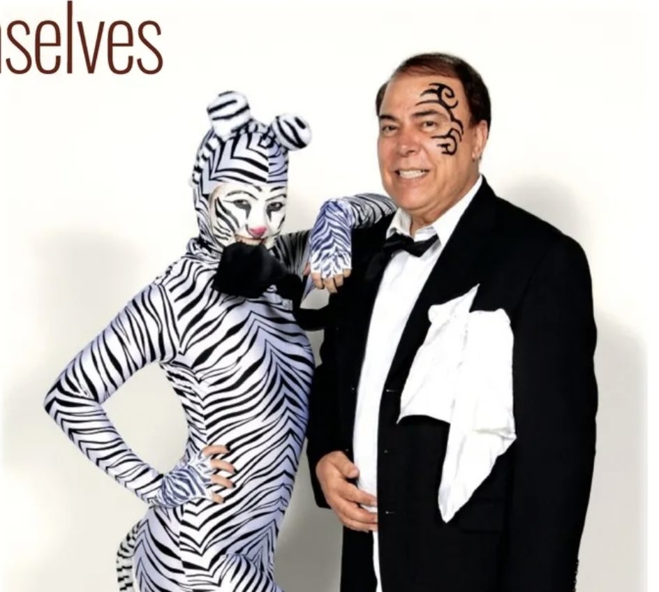 While 2021 was the year of the Cat Lawyer (thanks again for that Judge Ferguson), 2022 is the year of the Tiger Lawyer.   One of our TYLA board members was in feature photo in this month's issue of the Texas Bar Journal. Can you guess who?  

#TYLA #UncommonLeaders #TigerLawyer