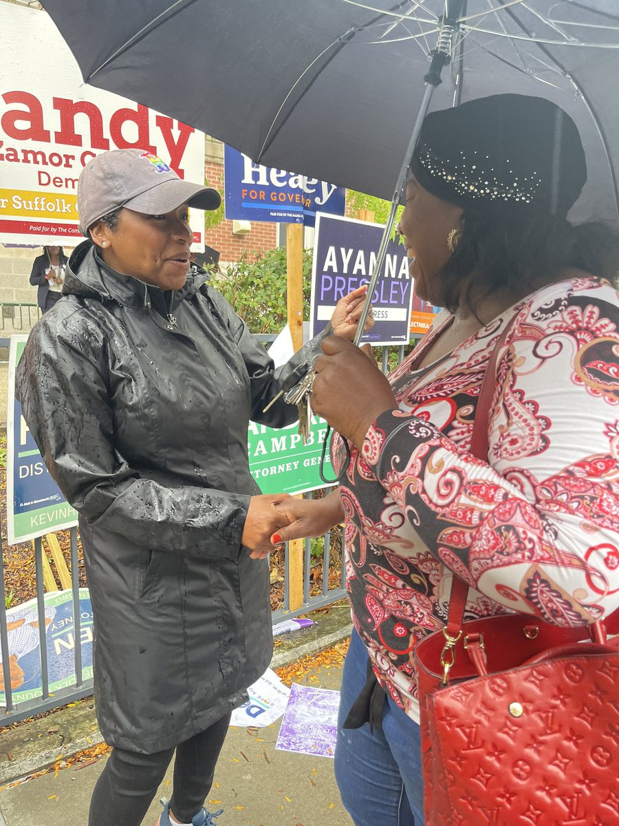 AJCampbellMA's tweet photo. Grab your umbrella and get out to vote! ☔️🗳 Even in the rain, we are not slowing down. I’m here in Mattapan encouraging folks to vote #ACforAG. https://t.co/WiMWreS5IK