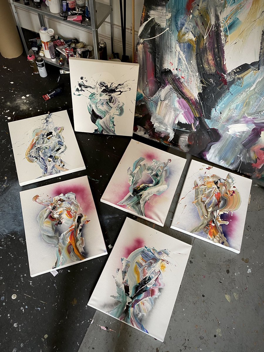JakeAndrewArt's tweet photo. Screw it, have a little teaser 🫡✨ Have loved building this little mini series, gotta dry them flat as the paint is so thiccc 😅 https://t.co/abHvgzRX92