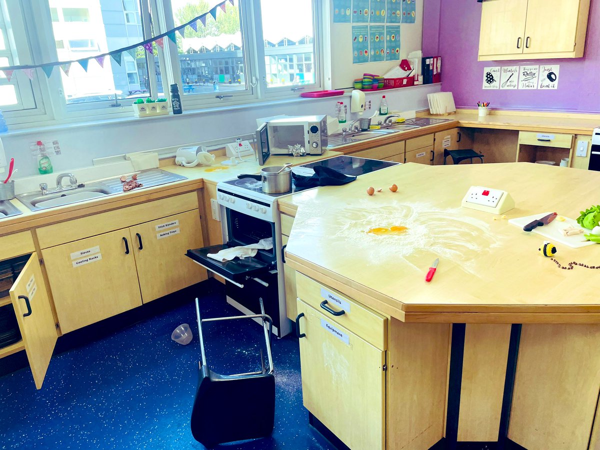 S1 have had great fun this week exploring the messy kitchen our mystery mayhem maker left behind!!
….. almost as much fun as <a href="/MrsWalkerHE/">Mrs Walker</a> and I had setting it up! 🤣 #HomeEconomics #MessyKitchen