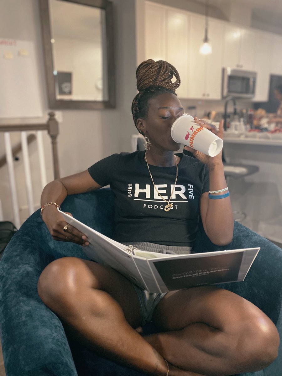 startherfive's tweet photo. It’s the day after a holiday weekend so you know S5 is running on @dunkindonuts this morning!

#blackwomeninsports #blackwomeninsportsatl #startherfive #morningcoffee #runsondunkin https://t.co/0JCTEGv1oW