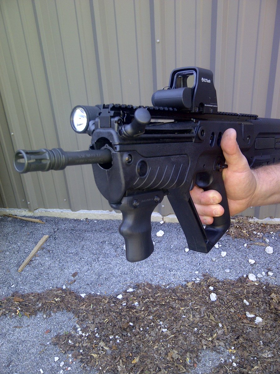 They missed the A*B Arms T*Grip; a purpose-designed vertical grip for the TAVOR SAR! An Official Journal Of The NRA | Gear Up: IWI US Tavor SAR Accessories shootingillustrated.com/content/gear-u…