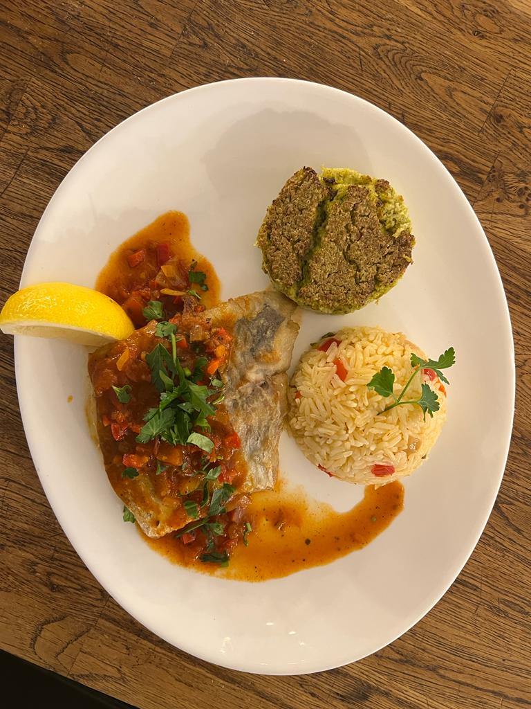RestaurantDerya's tweet photo. #Derya #RestaurantDerya #Restaurant #Paris https://t.co/o3ioBqnPPT https://t.co/FJ9qPcvVsS