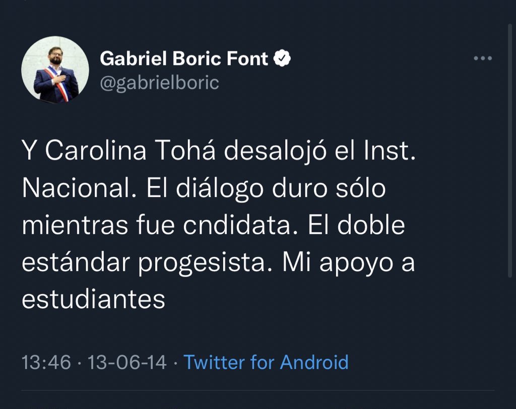 DRESTRUM__Pl's tweet image. Acá vemos a Gabriel Boric ANIQUILANDO a Carolina Toha por su mal manejo del orden público. ¿Se imaginan hoy la nombrara ministra de Interior?, sería delirante.