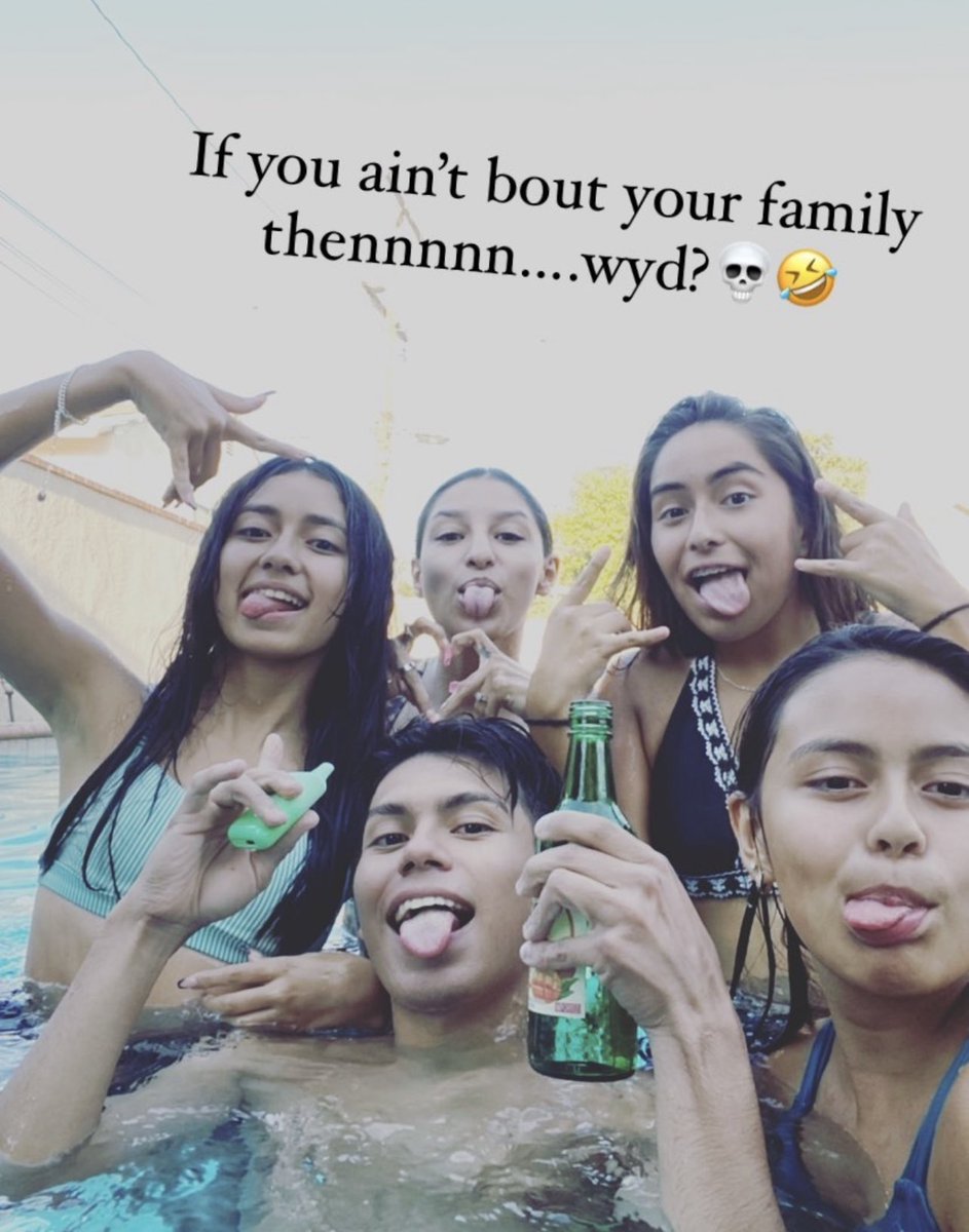 ValentineX_O's tweet photo. How was your Labor Day? #siblingtime https://t.co/bBG8I0B0p3