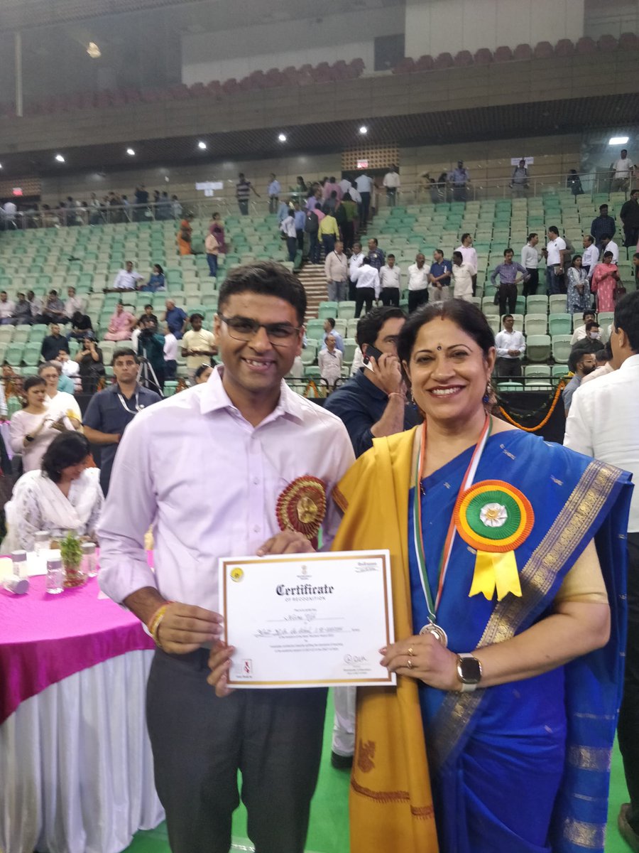 Tr. NEERU VIJH tweet media