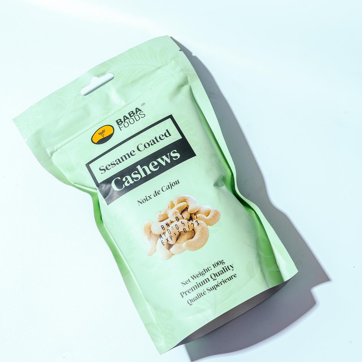 BabaFoodsCashew's tweet photo. Cashews coated with sesames??
Yayyy!
Get one pack today🥜🤩
#babafoods #sesames #cashews https://t.co/0pTs13sPIL