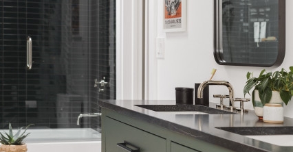 Bathroom of the Week: Warm Minimalism in 78 Square Feet houzz.com/magazine/bathr…