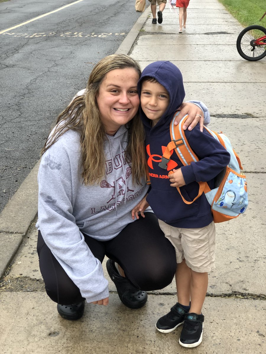 AuburnECSD's tweet photo. Happy first day of the 2022-2023 school year! We are so excited to welcome everyone back! It's going to be a great year! #AECSDpride #FirstDayofSchool2022 https://t.co/OZNnGm8Ho9