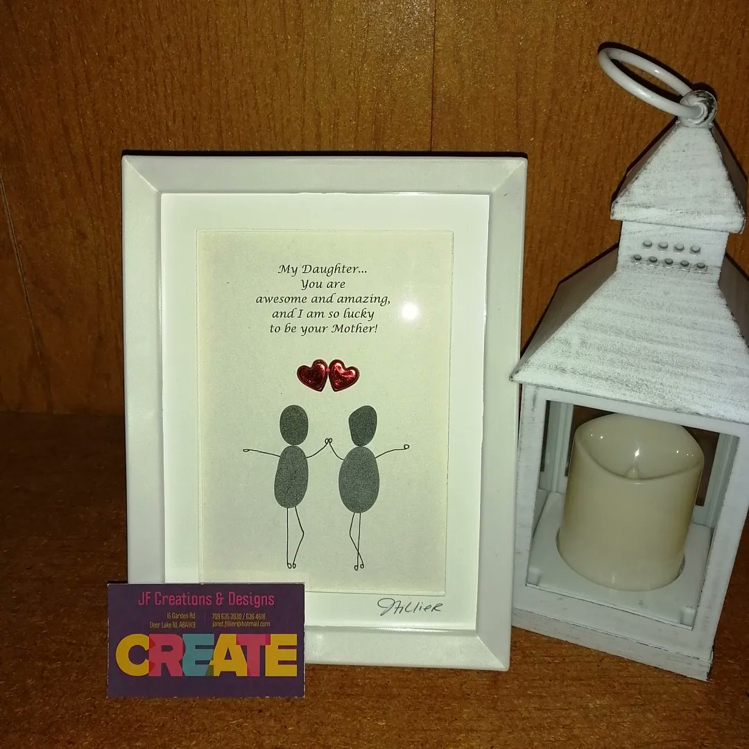 april1709's tweet photo. New Pebble/Sea Glass Art #gifts #crafts #seaglass #art #pebbles #frames #unique #craftmarkets https://t.co/ntEIdPs1Zt