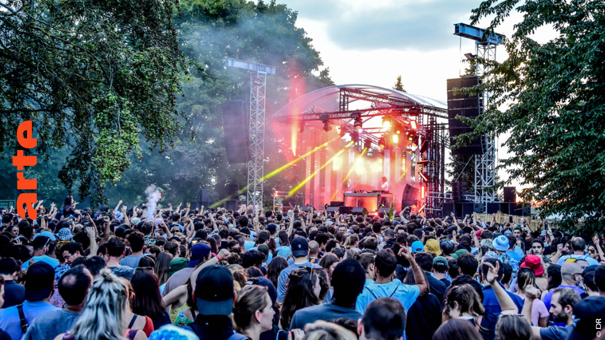 ARTEpro's tweet photo. 🎶 @ARTEconcertFR sera en direct du @PeacockSociety samedi 10 et dimanche 11.09, avec @boysnoize #Anetha, U.R.Trax, Adam Breyer.... #Musique @ARTEfr
Le CP ➡ https://t.co/3d1q3Y2GRc https://t.co/FWtWjmF9Dv