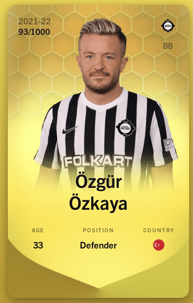 OnlySorare's tweet photo. Merci pour les 500 abonnés 🥳

Pour vous remercier, je vous offre une carte limited aux hasard de mon club 🎁

•Follow @onlysorare
•Retweet

Bonne chance 🍀 On se retrouve aux 1k abonnés 🎁

Pour ceux qui n’ont pas  Sorare, une carte à gagner : https://t.co/0XtBxQeXih https://t.co/TVdvisltze