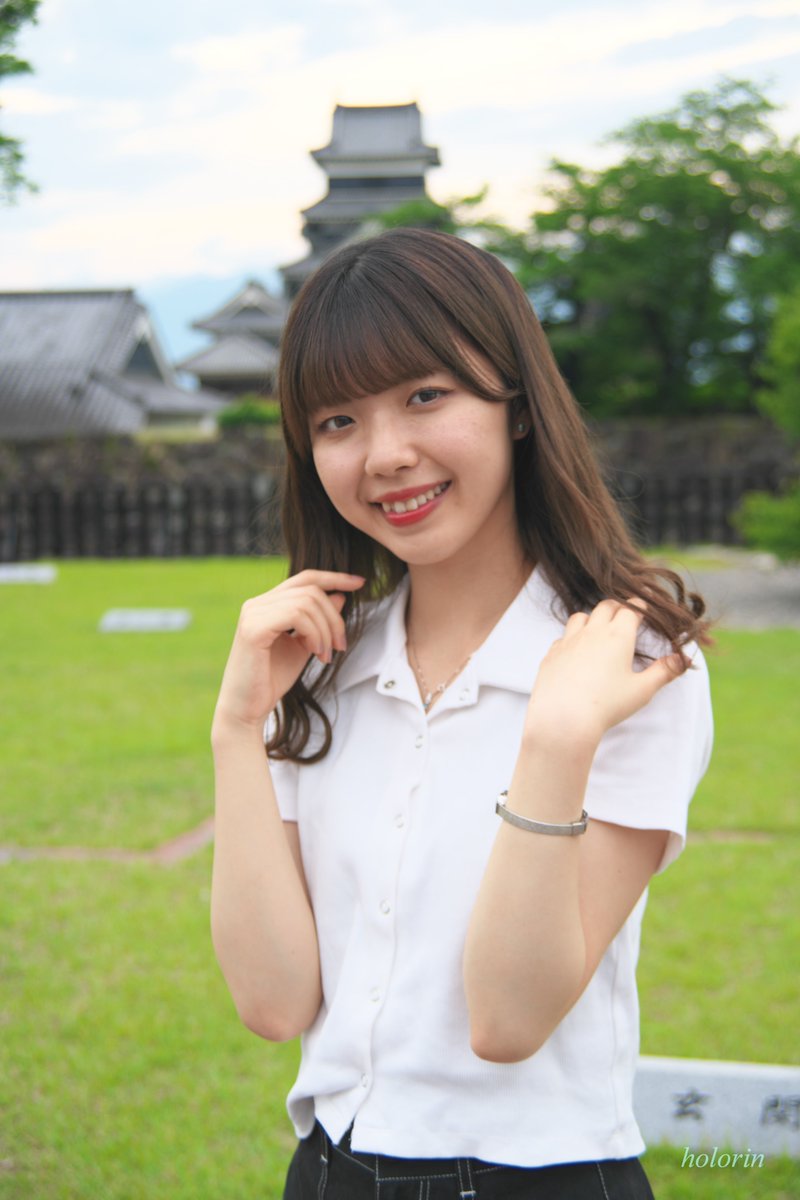 HolorinHikaru's tweet photo. 6/18 #夢宮まりあ @twinkle_kmmc07 さん、#キミマチ撮影会 から(12)
お城のつづき🌳😆
#α7IV #ILCE7M4 #AF3580 (AF35-80mmF4-5.6) #ミノルタ #LAEA🌳 https://t.co/FRF5QFR5Y6