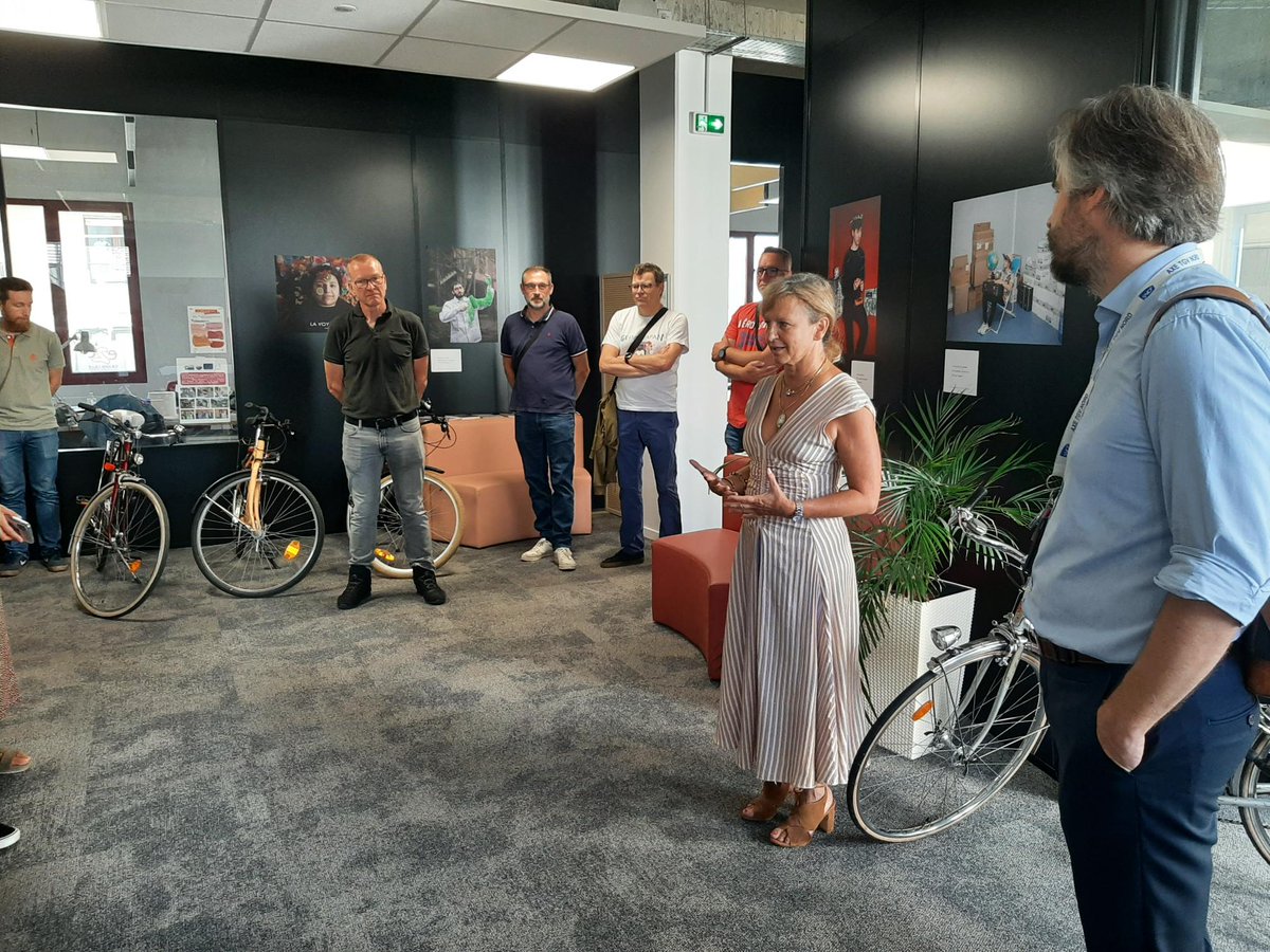 Les cyclistes de <a href="/TGVINOUI/">TGV INOUI</a> Nord avaient dépassé les 5000 km lors du challenge Mai à Vélo. Comme promis, l’Axe a offert des vélos à <a href="/E2cGrandLille/">E2C Grand Lille</a>. Double intention solidaire car ils proviennent de l’Atelier du Vélo, association engagée pour la réinsertion et l’économie circulaire